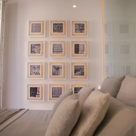 Palazzo - Epoca Collection Bed and Breakfast Λέτσε